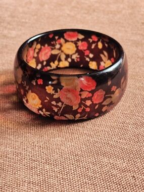 Floral Resin Bangle Bracelet - Brown with Pink & Yellow Roses